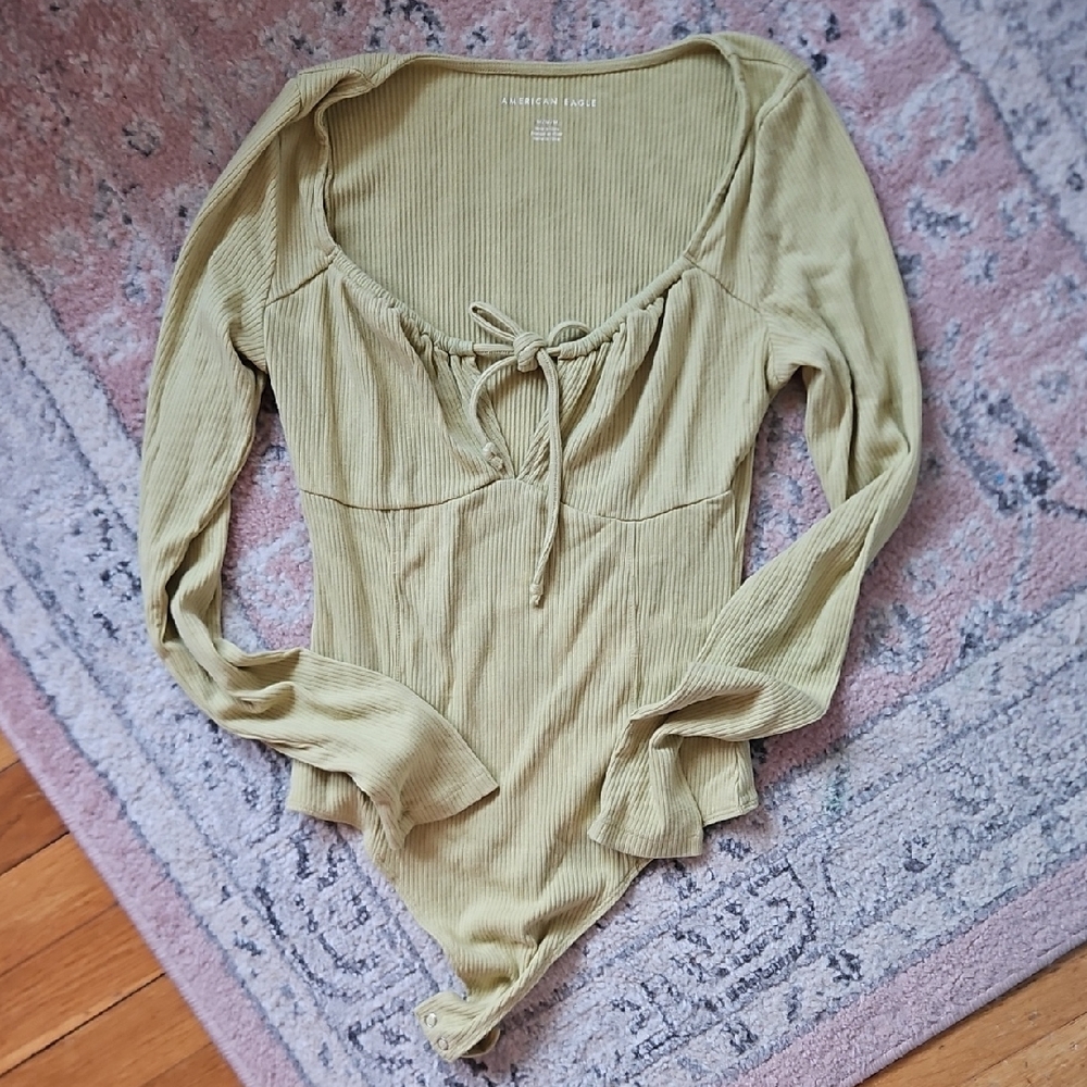 American Eagle Outfitters Green Tie Front Fitted Bodysuit